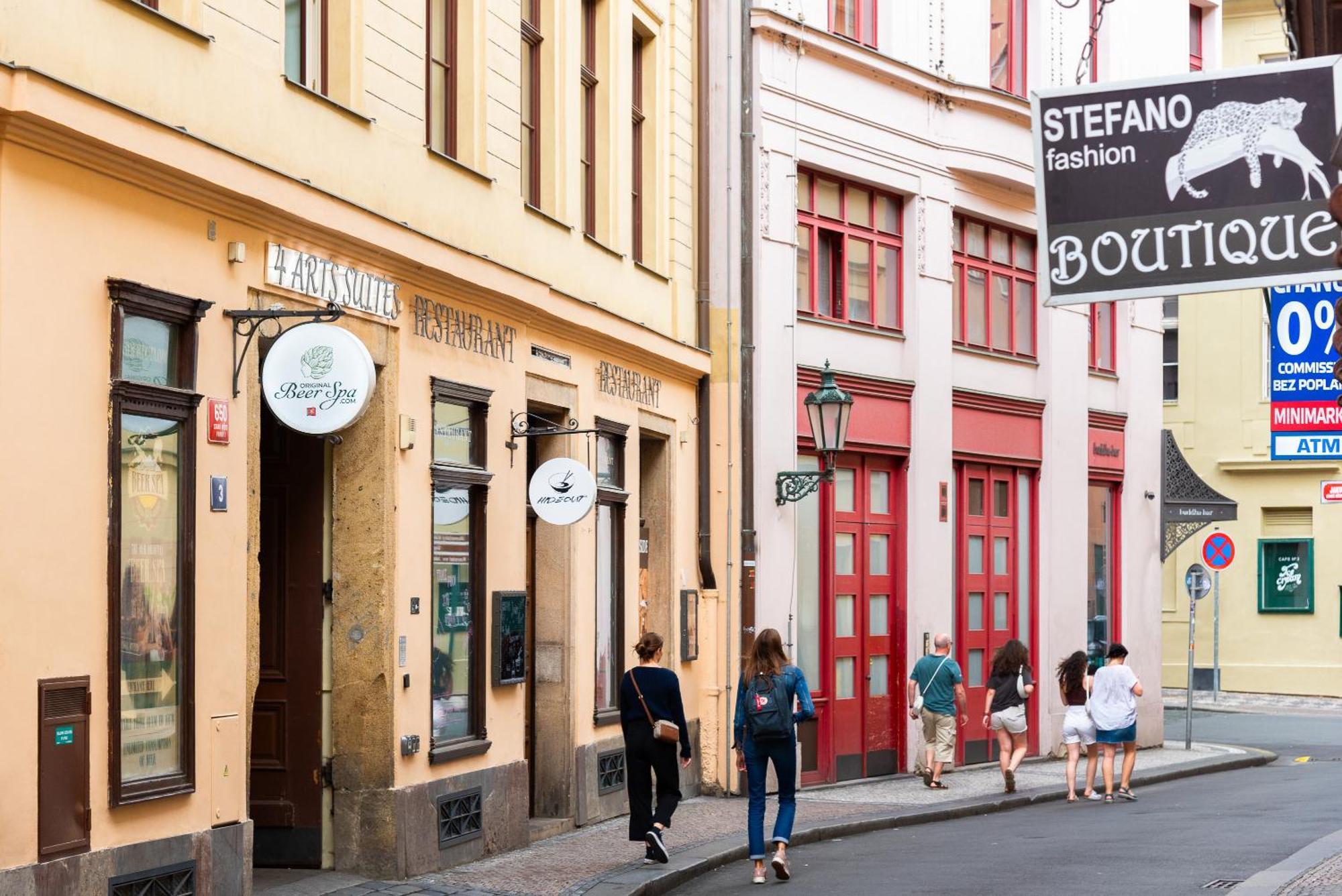 4 Arts Suites Prag Exterior foto